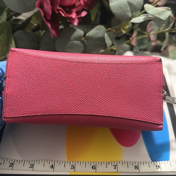 Coach Pink Women's make up bag - Picture 7 of 12
